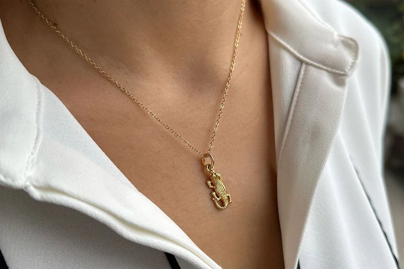 Cocodrilo Collar