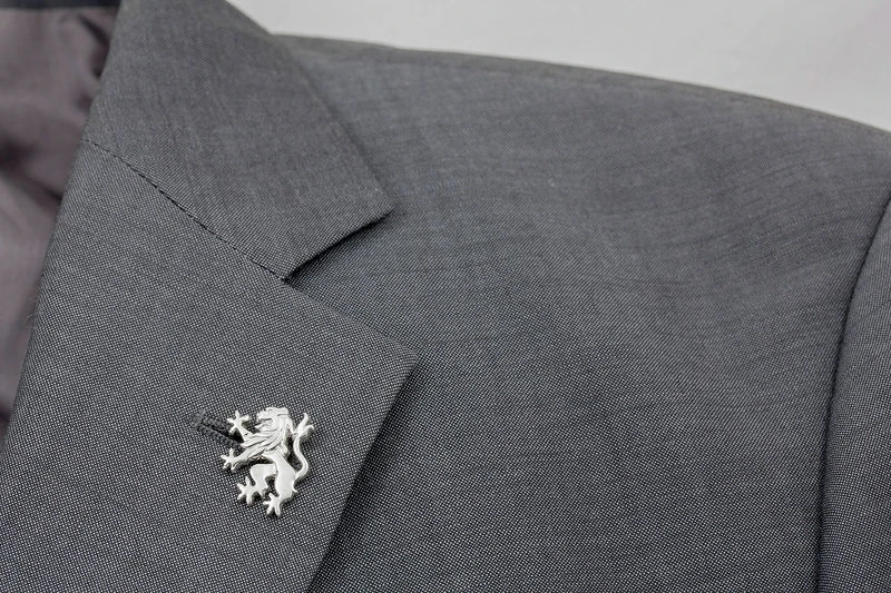 León Pin